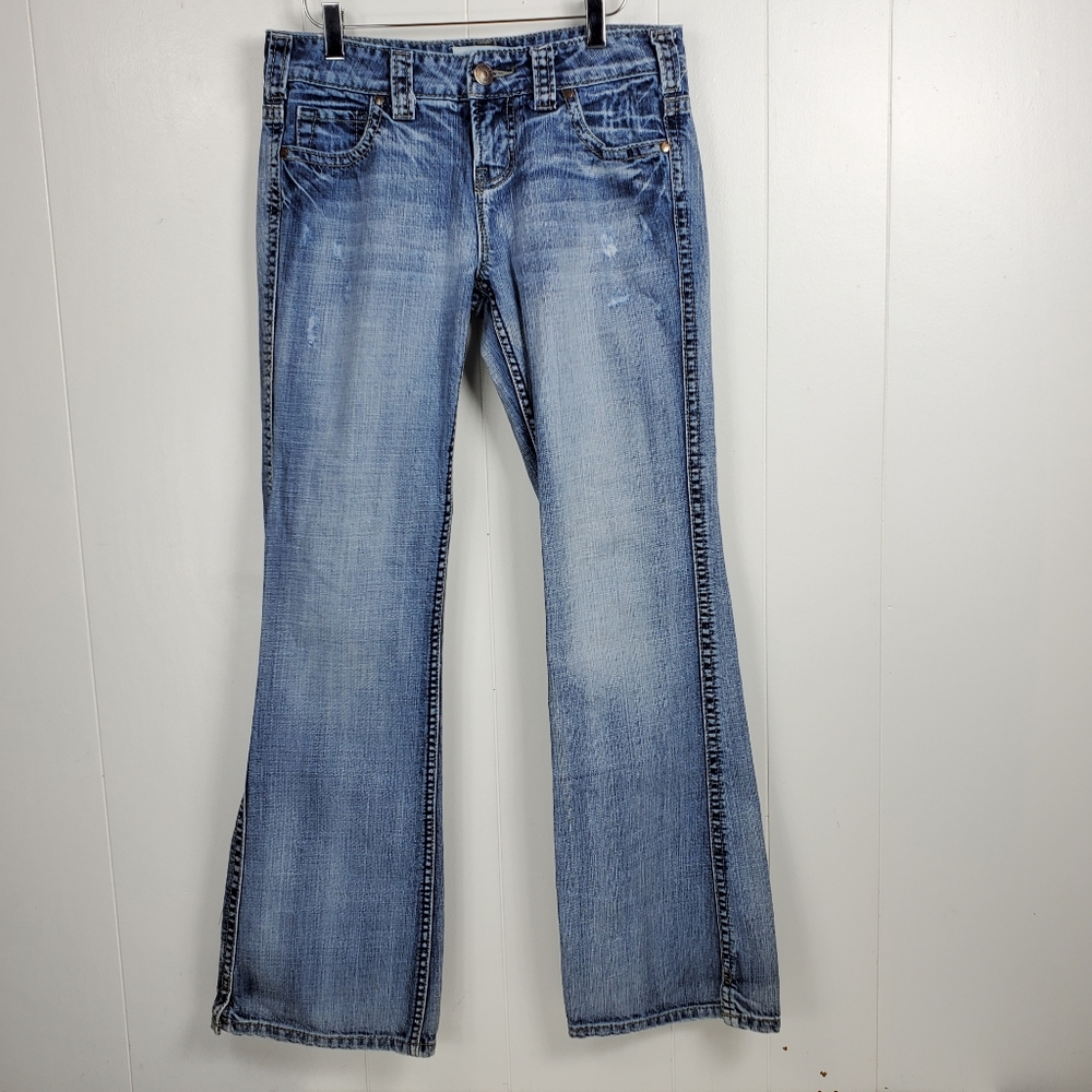 Maurices Jenna bootcut jeans size 3/4
